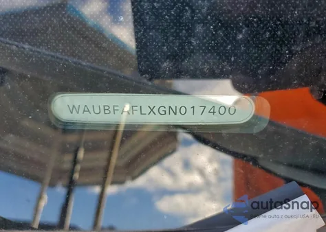 2016 Audi A4 Premium S-Line z USA, uszkodzony, nr VIN WAUBFAFLXGN017400